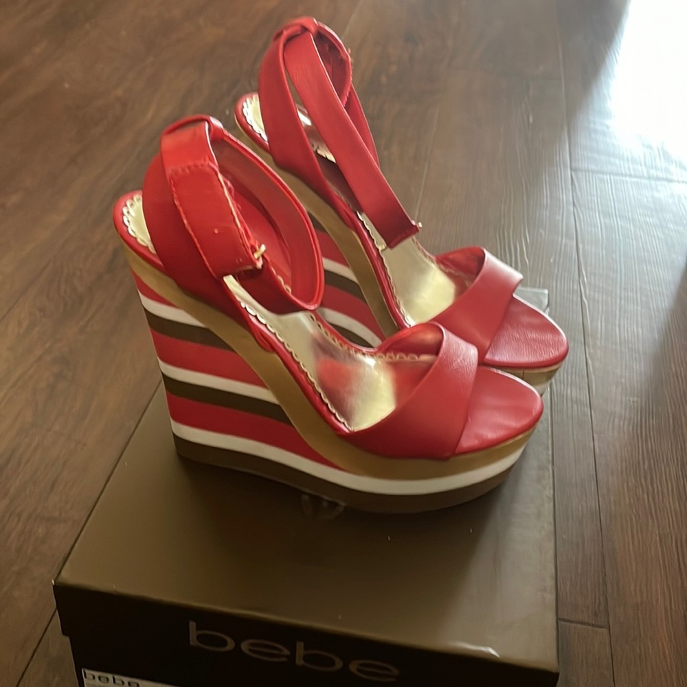 Bebe Wedge